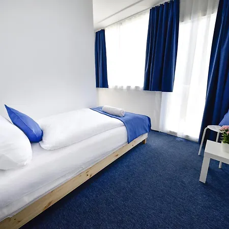 Zama Hotel 3*