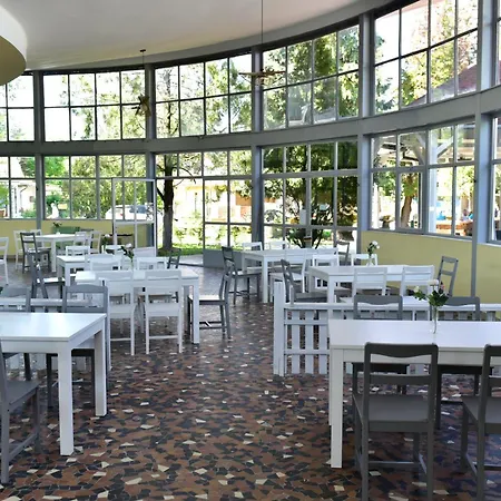 Hotel Zama 3*