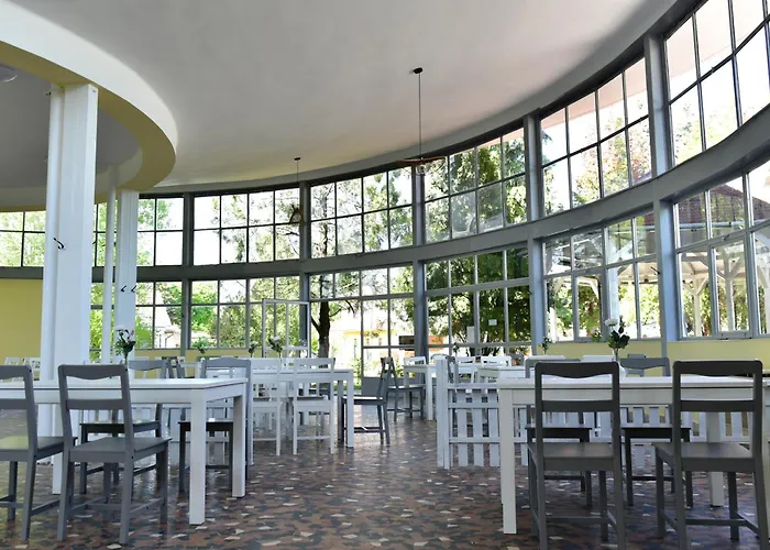 Zama מלון זמראדי